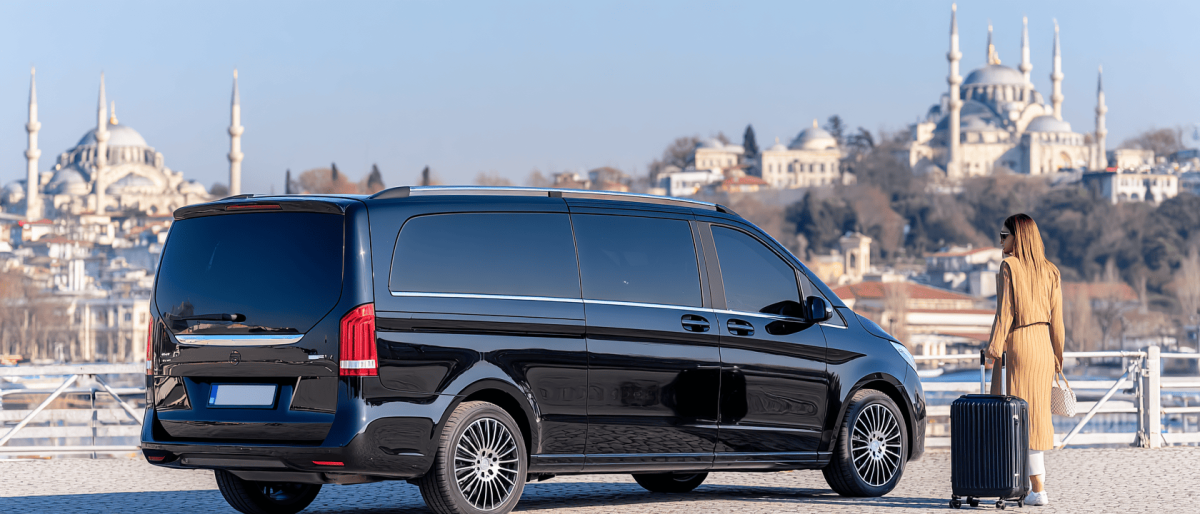 Price comparison chart for Istanbul airport transfer options in 2026
